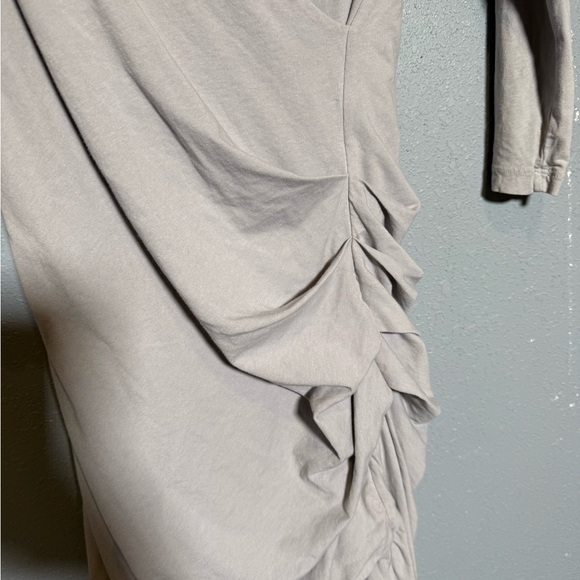 Standard‎ James Perse Ruched Wrap Dress Taupe Gray Size 4 Made USA - Picture 2 of 8